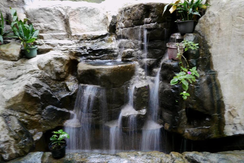 Shan-Yue Hotspring Hotel Taipei Exterior photo